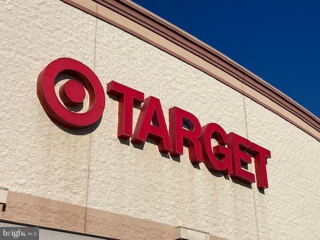 ST ANDREWS SQUARE - Residential