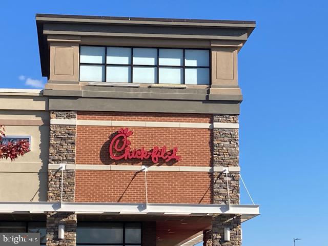 ST ANDREWS SQUARE - Residential