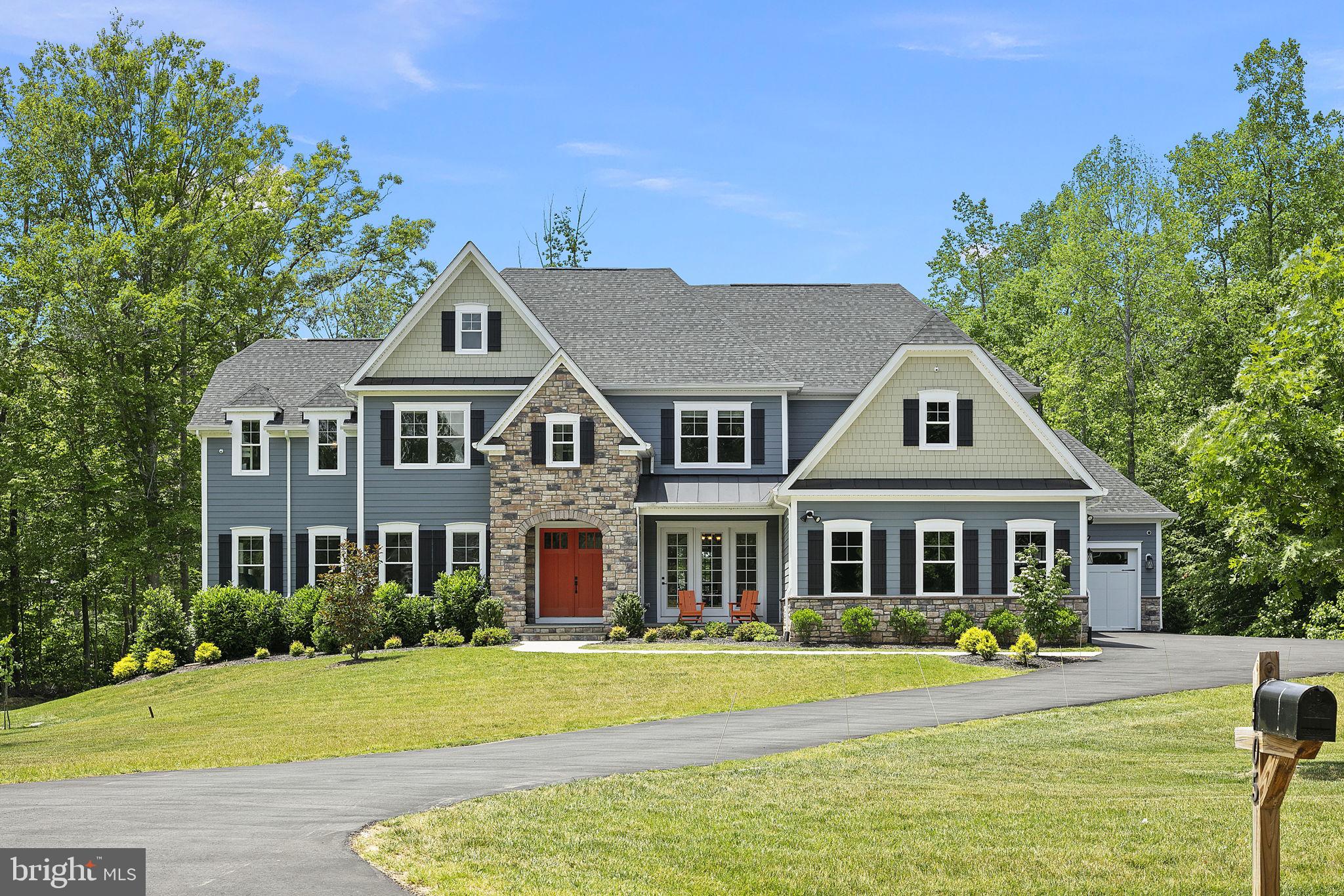 NOAH'S LANDING - Residential