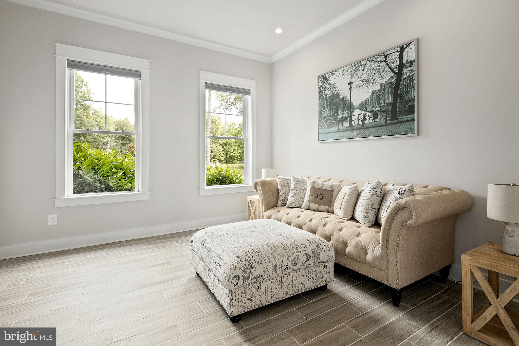 NOAH'S LANDING - Residential