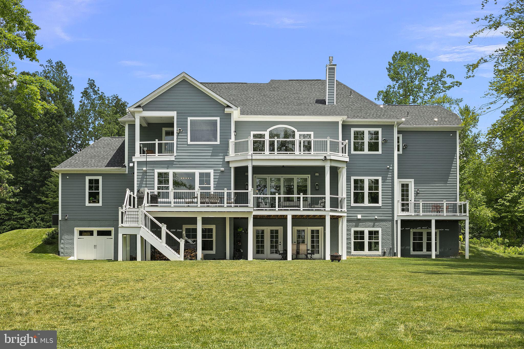 NOAH'S LANDING - Residential