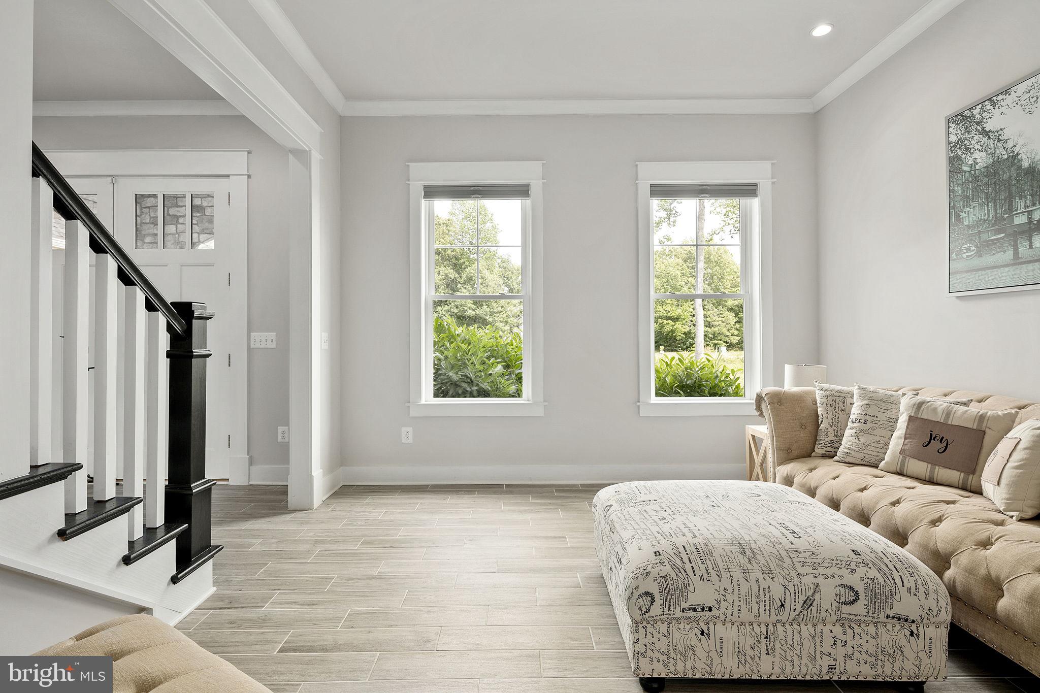 NOAH'S LANDING - Residential