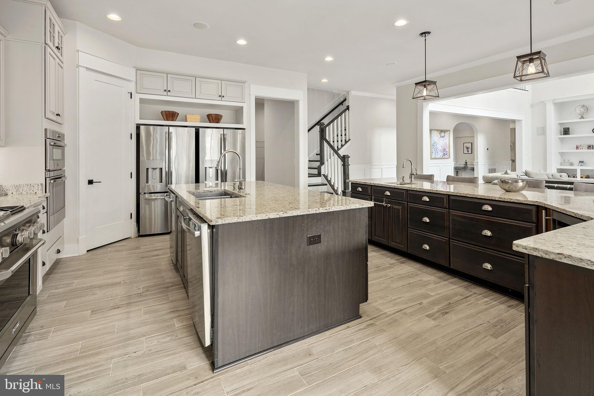 NOAH'S LANDING - Residential