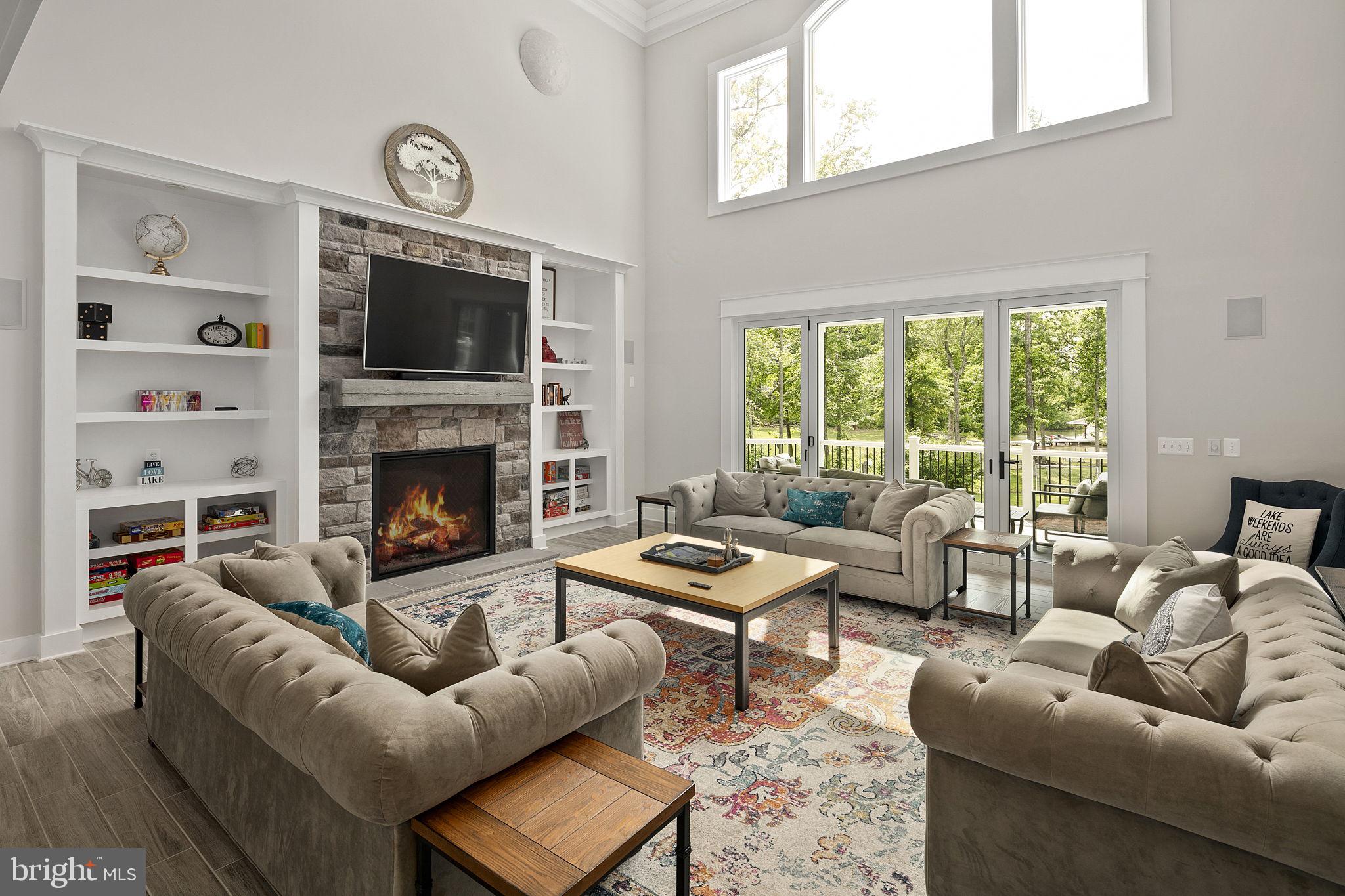 NOAH'S LANDING - Residential