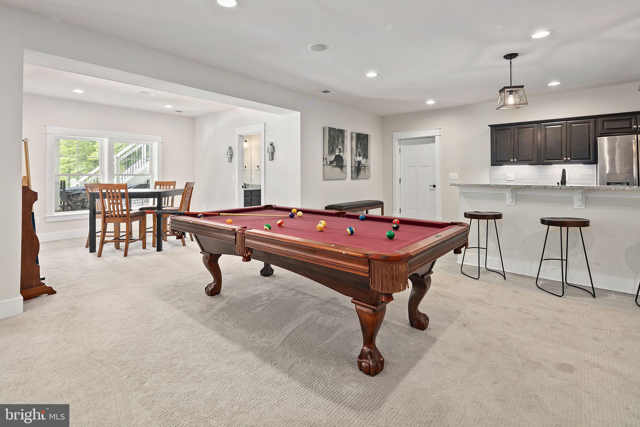 NOAH'S LANDING - Residential
