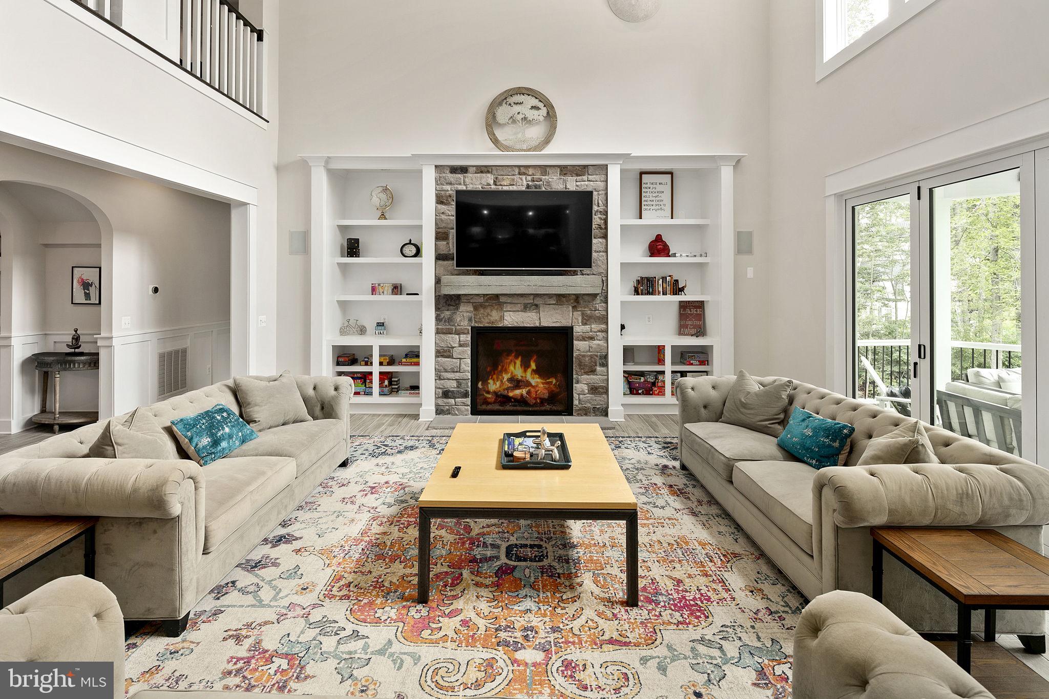 NOAH'S LANDING - Residential