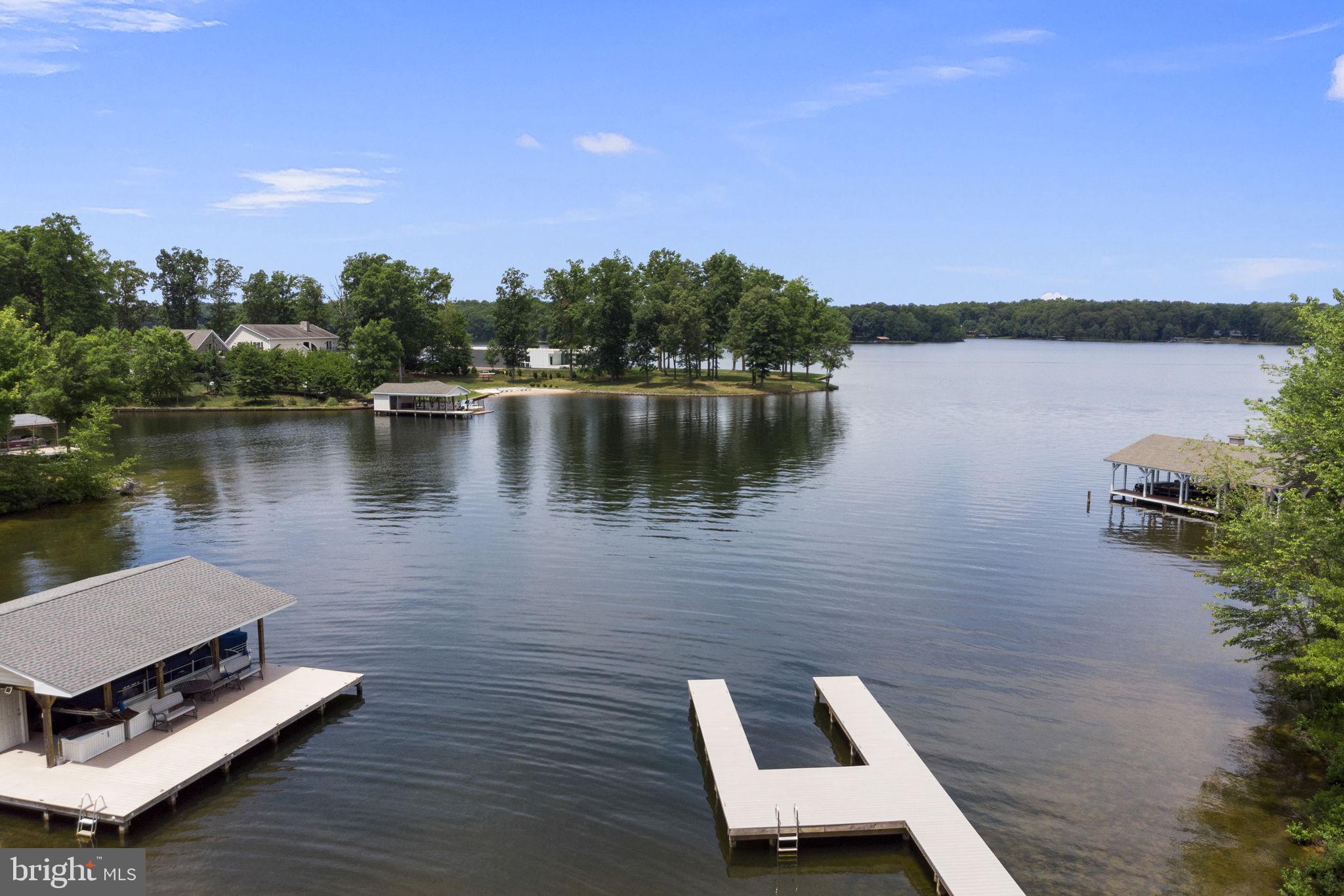 NOAH'S LANDING - Residential