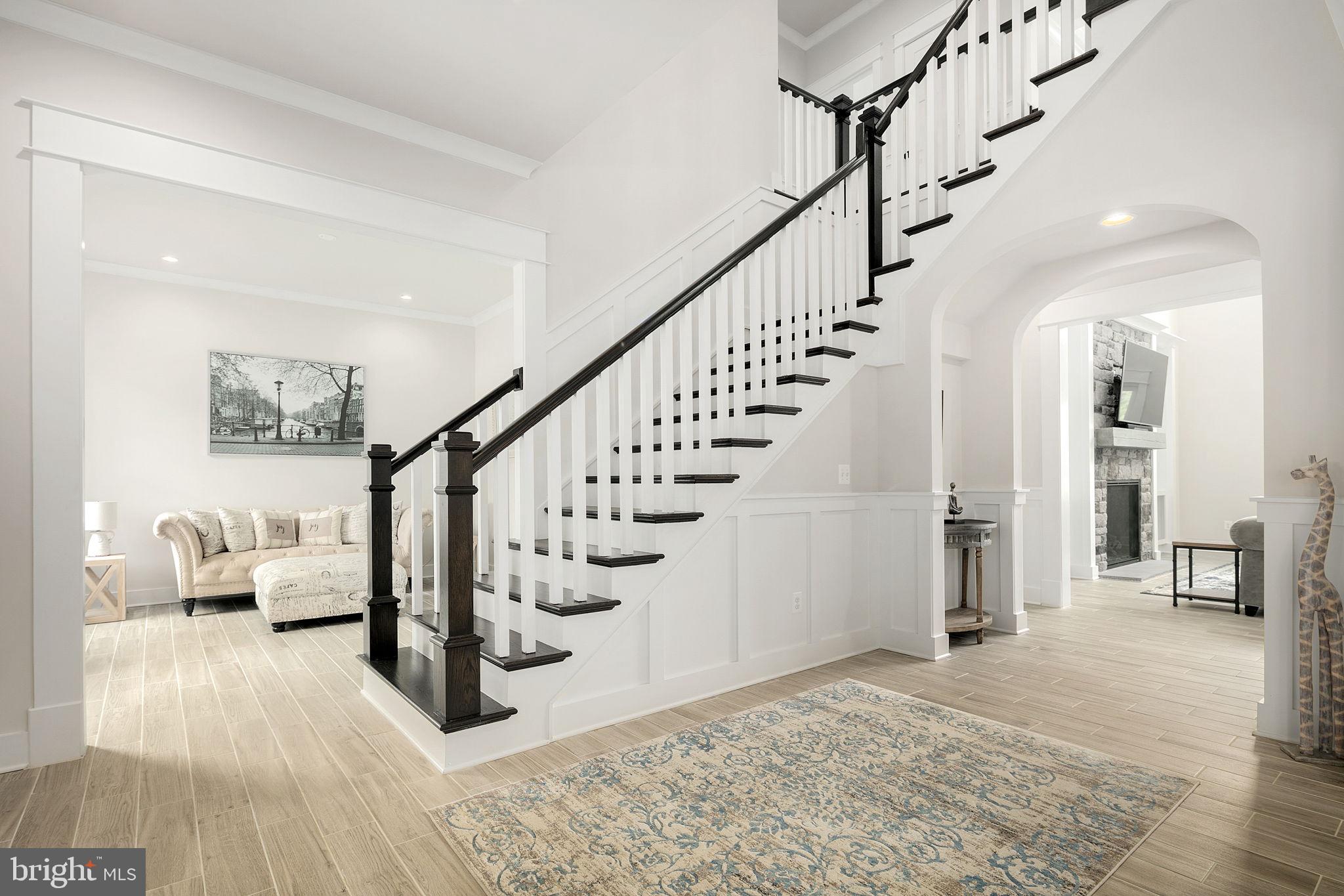 NOAH'S LANDING - Residential