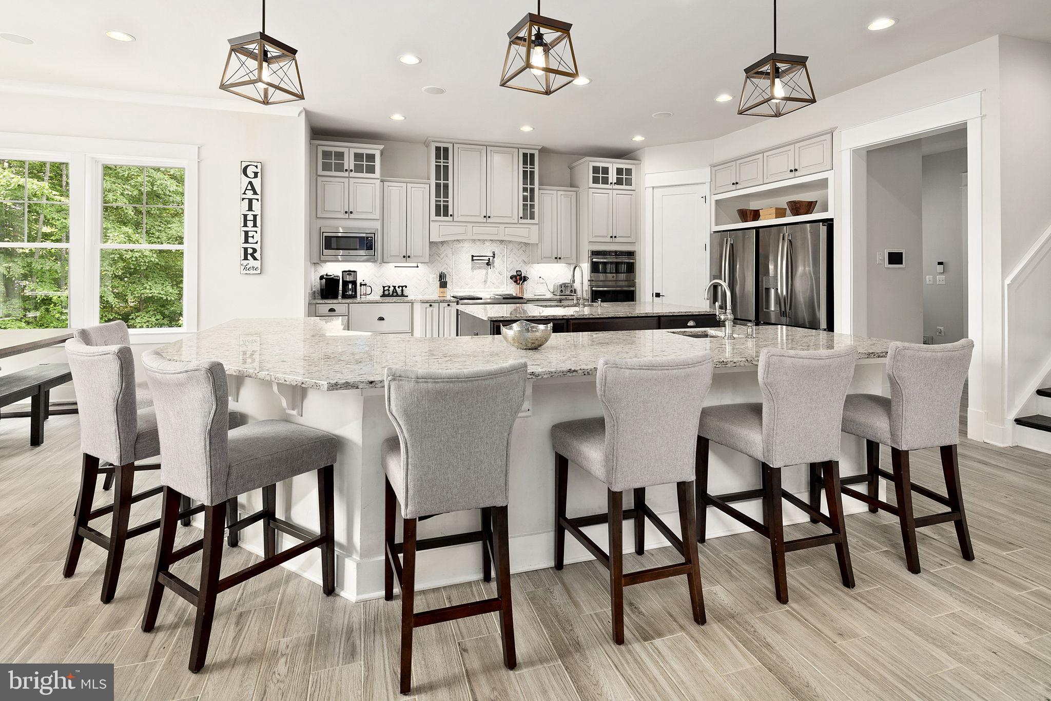 NOAH'S LANDING - Residential