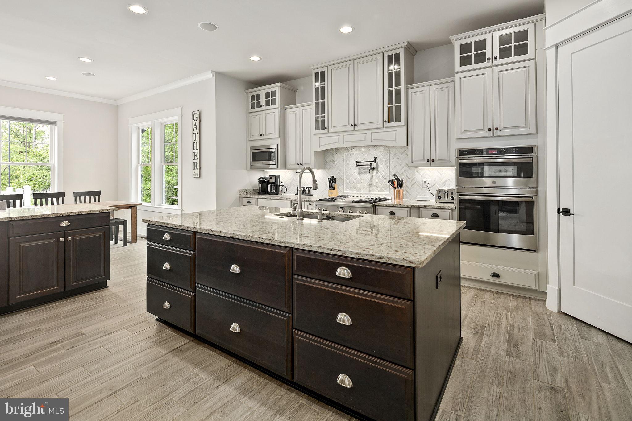 NOAH'S LANDING - Residential
