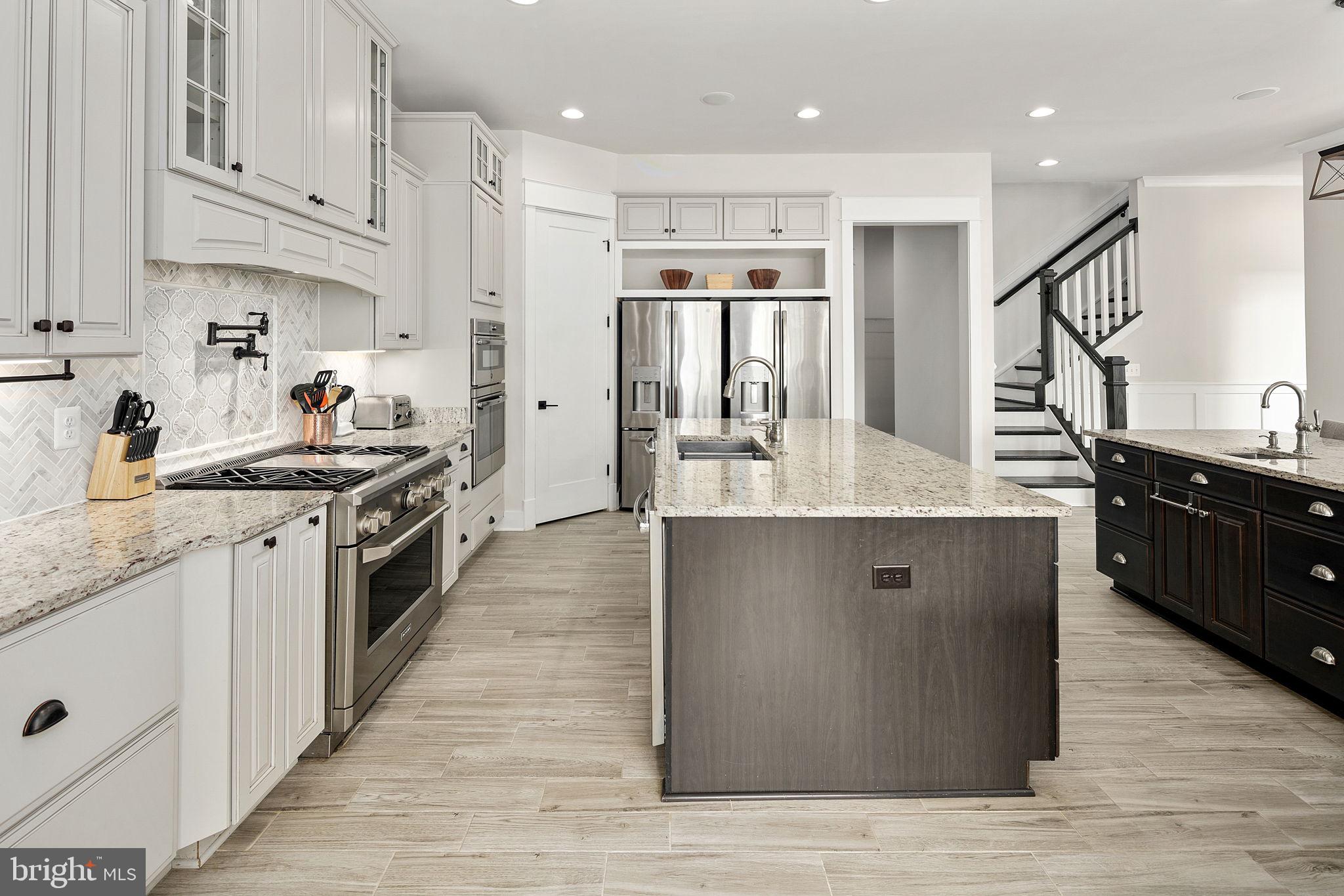 NOAH'S LANDING - Residential