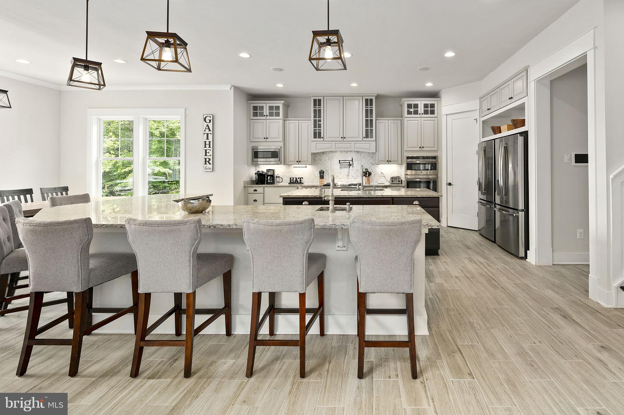 NOAH'S LANDING - Residential