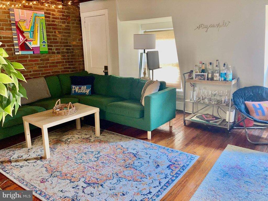 Photo of 928 - 930 Pine Street #4R, PHILADELPHIA, PA 19107 (MLS # PAPH2545638)