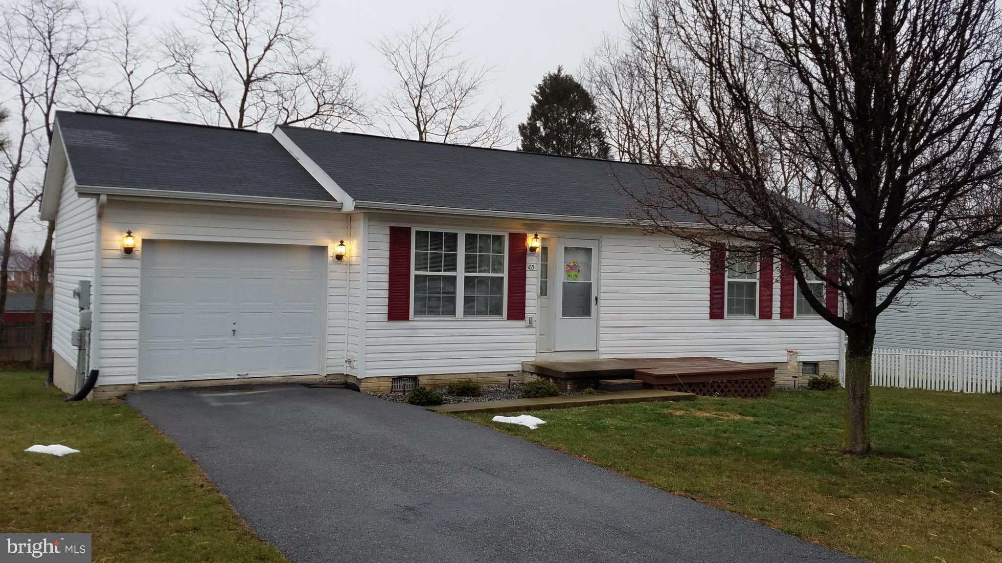 OPEQUON MEADOWS - Residential