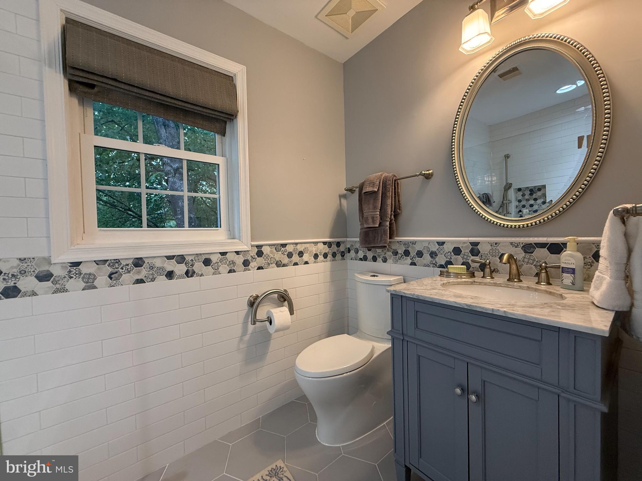 FOX MILL ESTATES - Residential