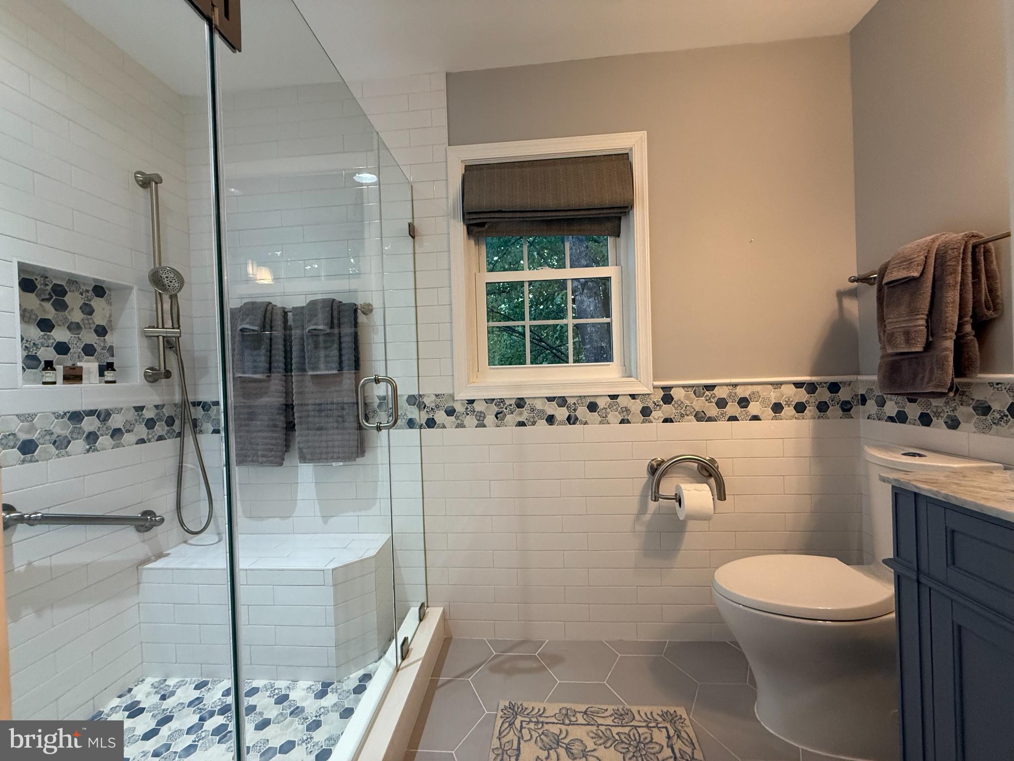 FOX MILL ESTATES - Residential