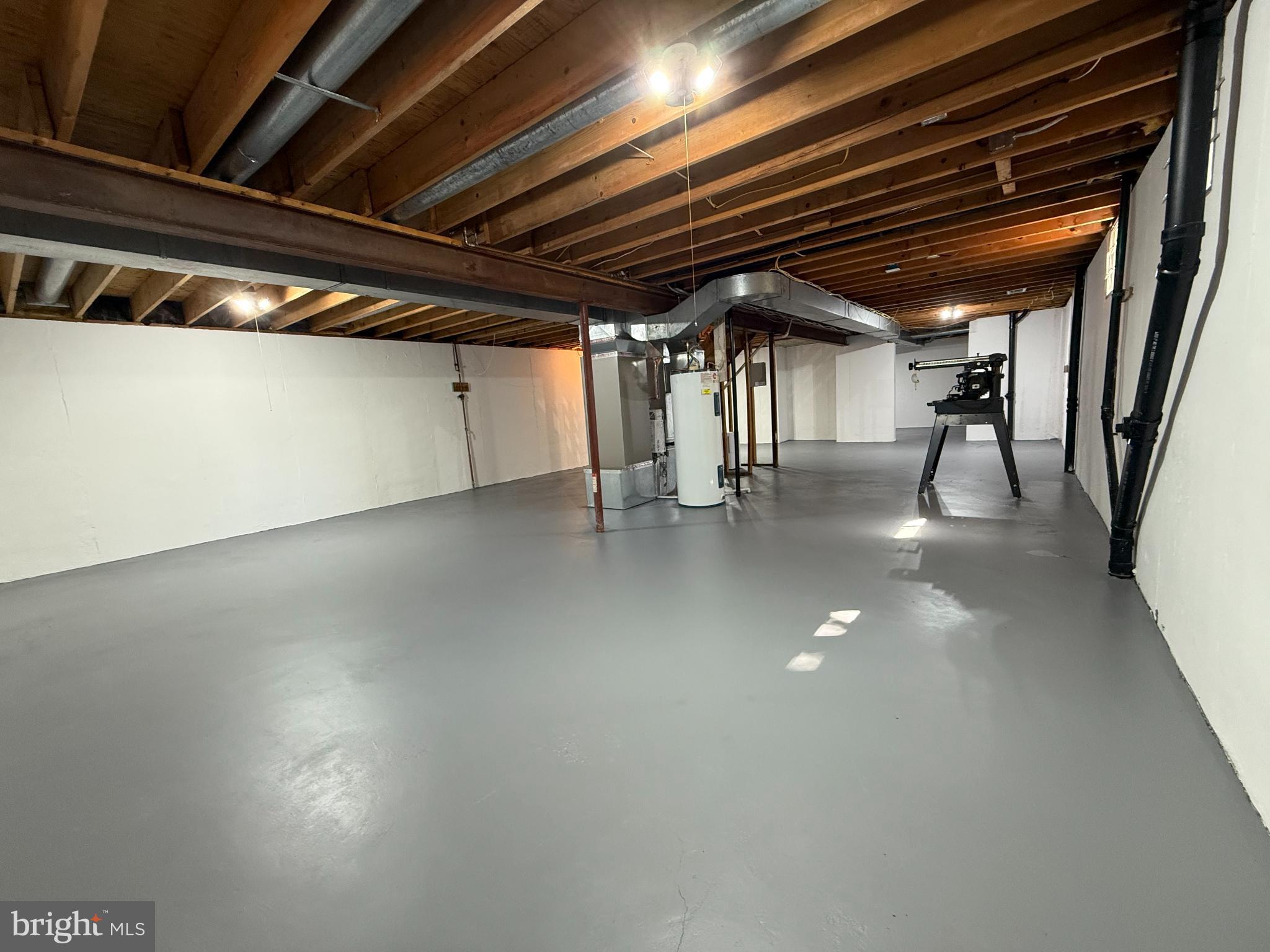 FOX MILL ESTATES - Residential