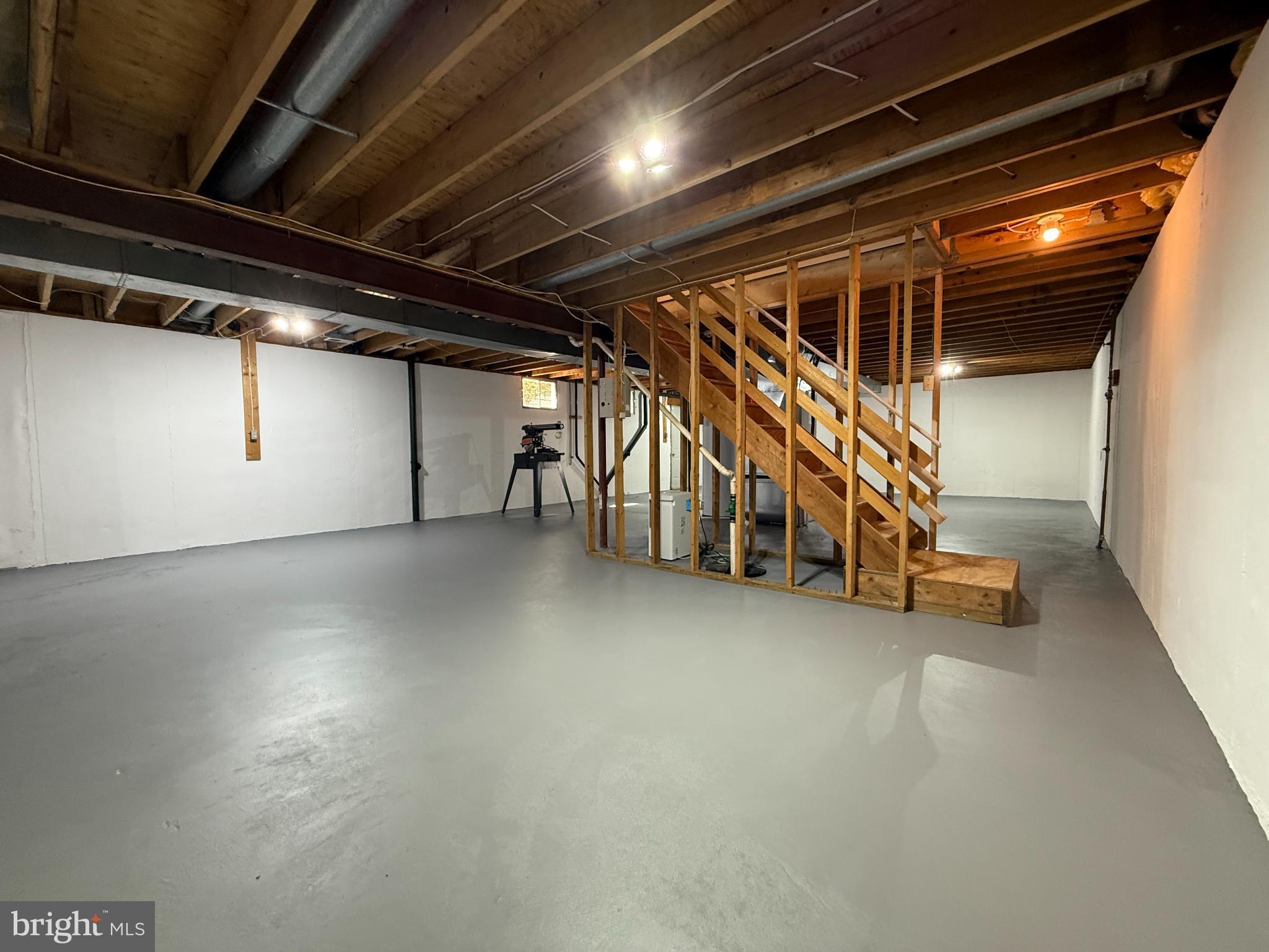 FOX MILL ESTATES - Residential