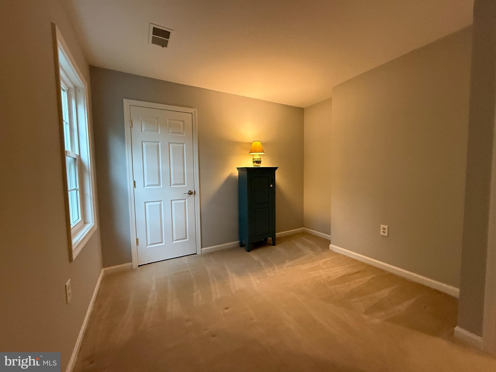 FOX MILL ESTATES - Residential