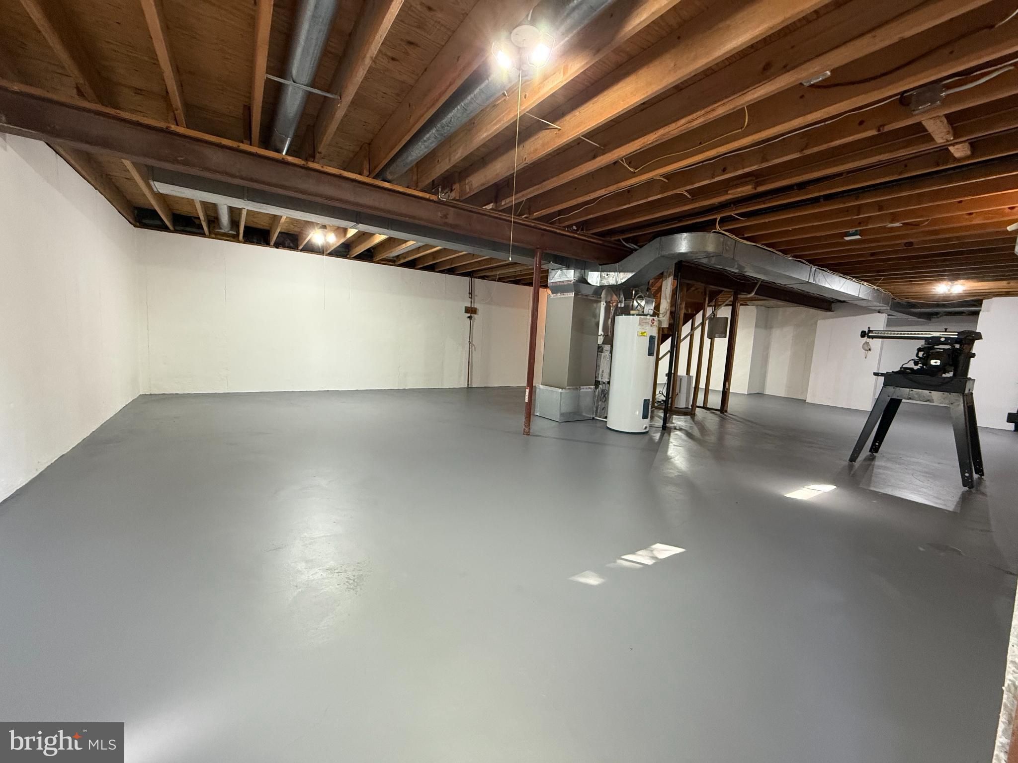 FOX MILL ESTATES - Residential