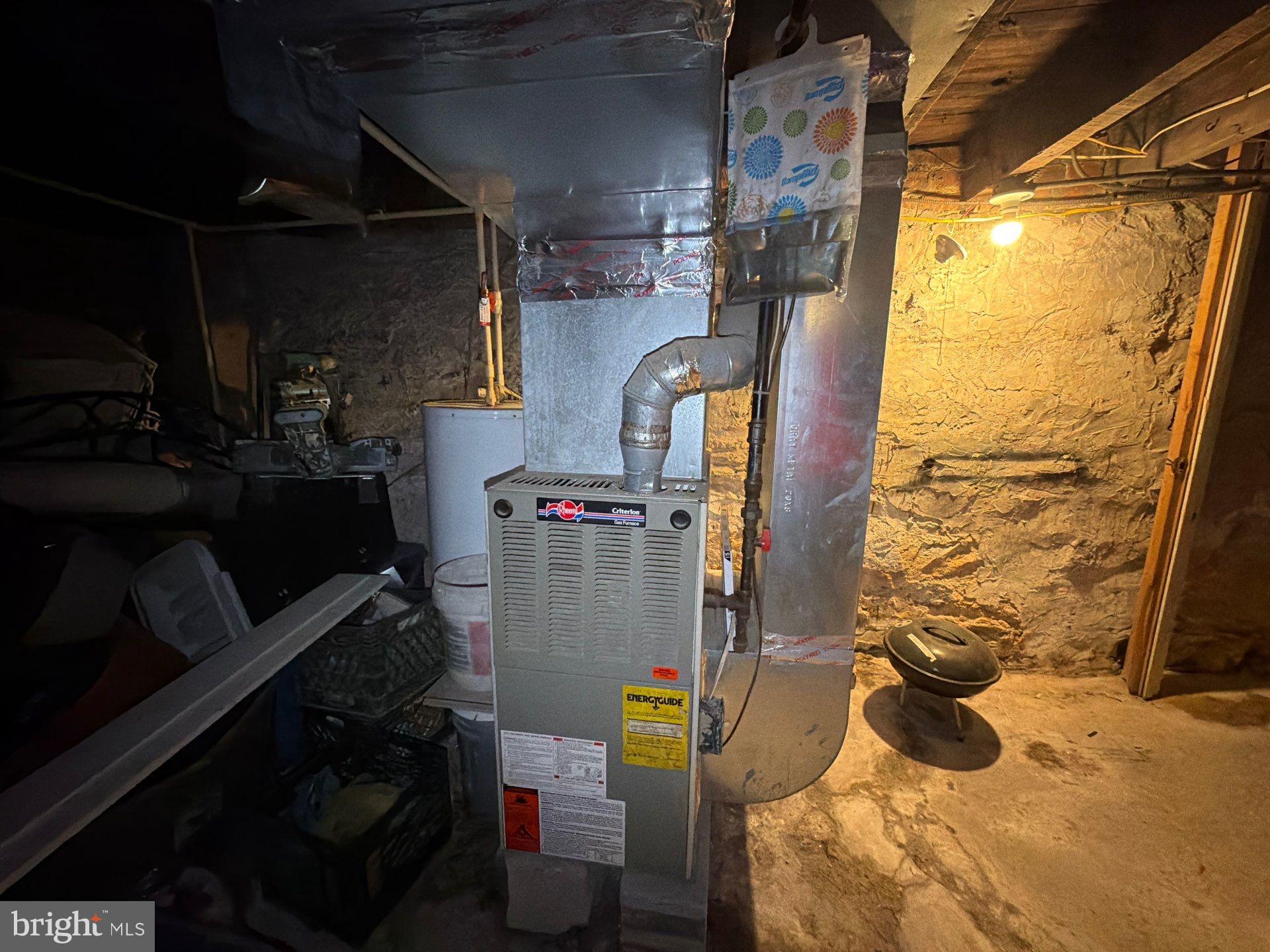 BOOTH-BOYD - Residential