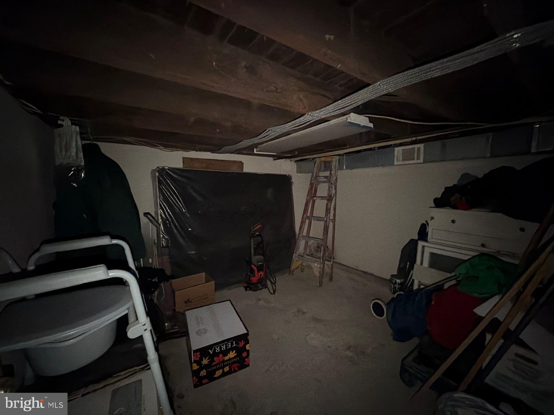 BOOTH-BOYD - Residential