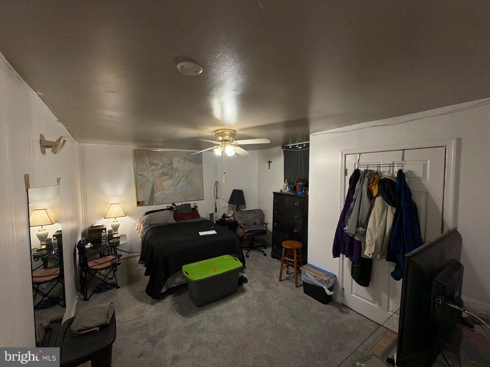 BOOTH-BOYD - Residential