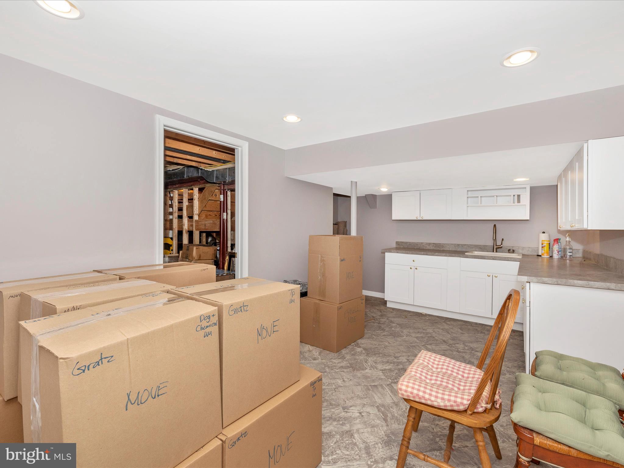 WORMANS MILL - Residential