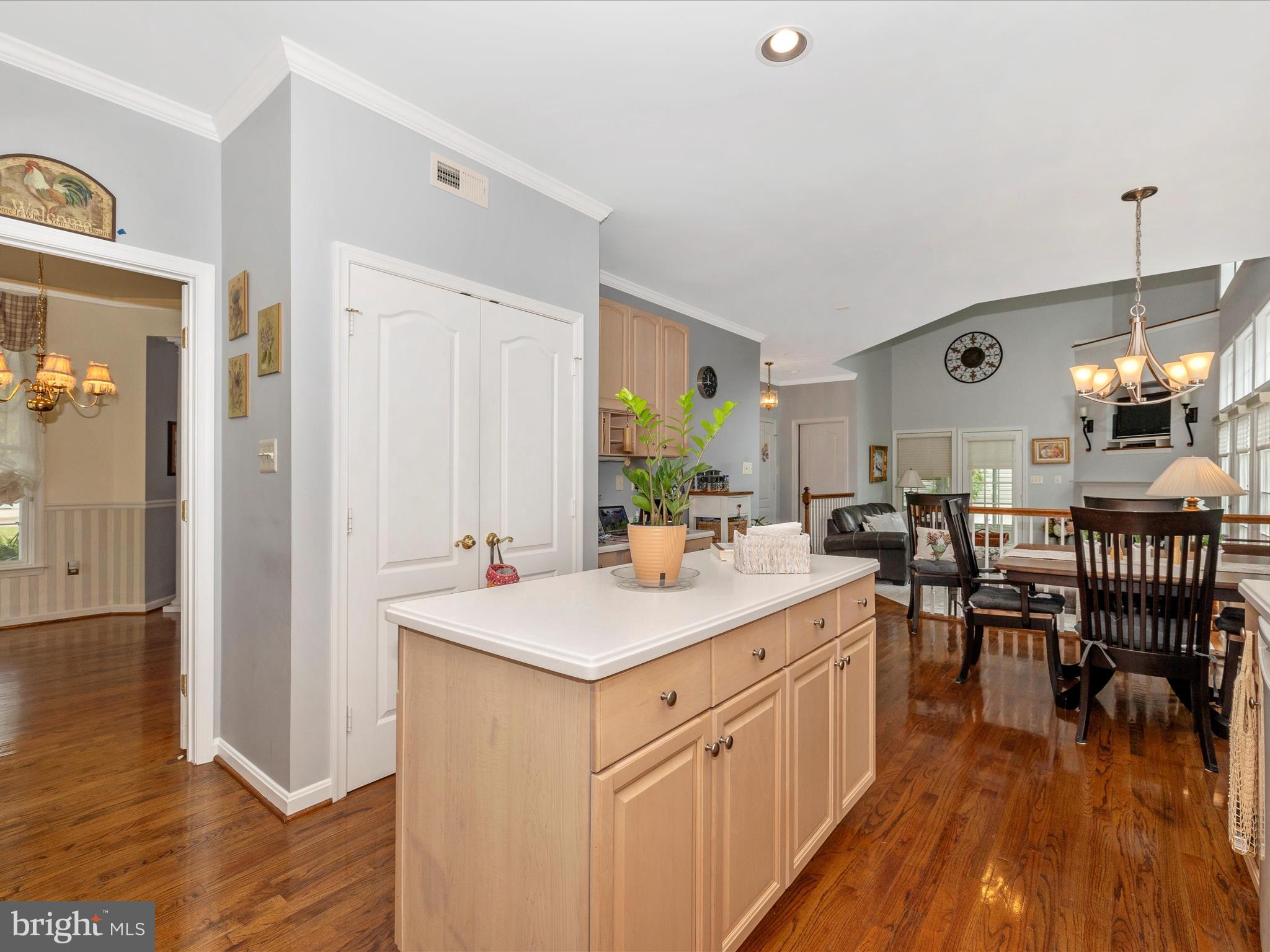 WORMANS MILL - Residential