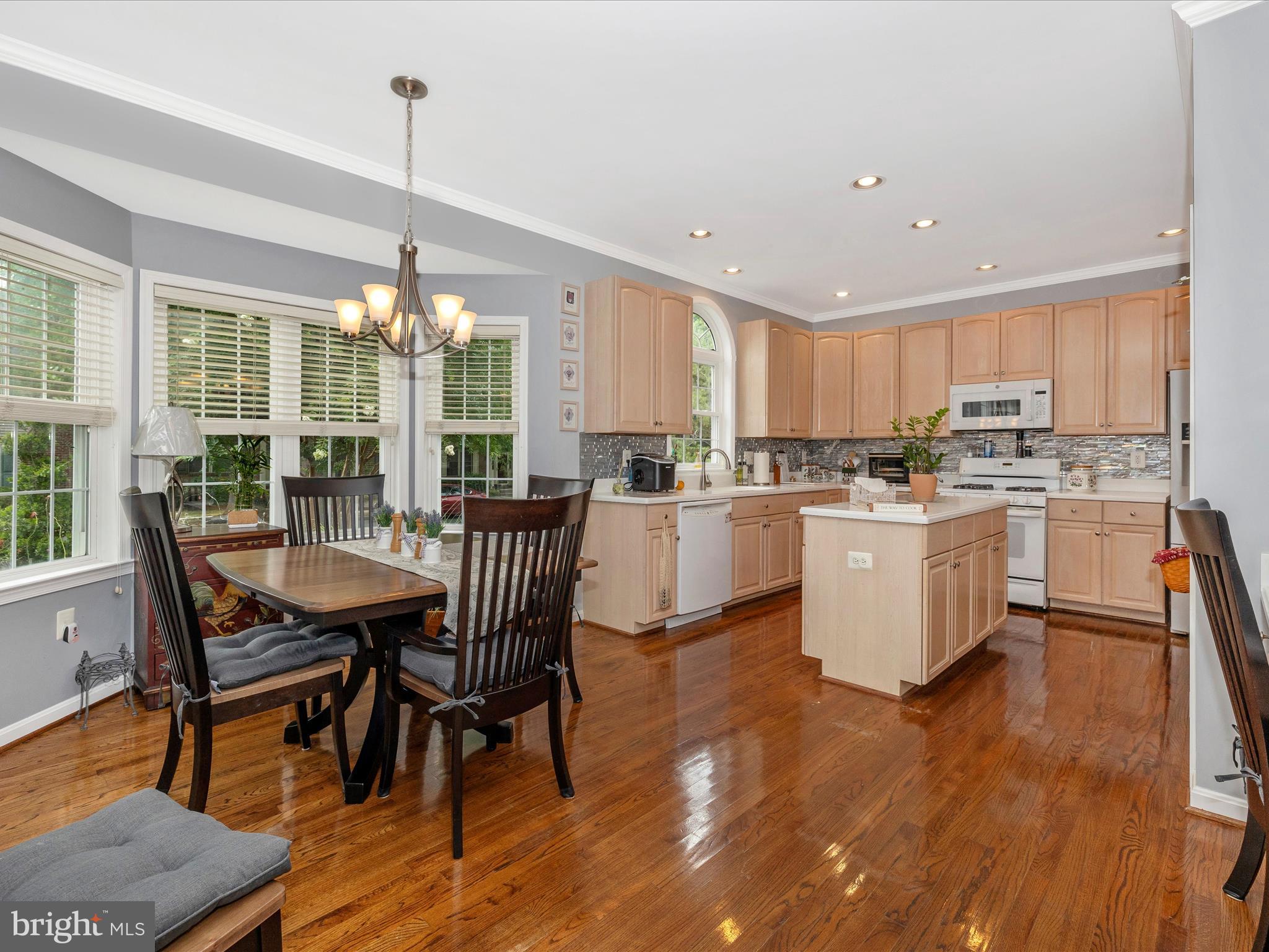 WORMANS MILL - Residential