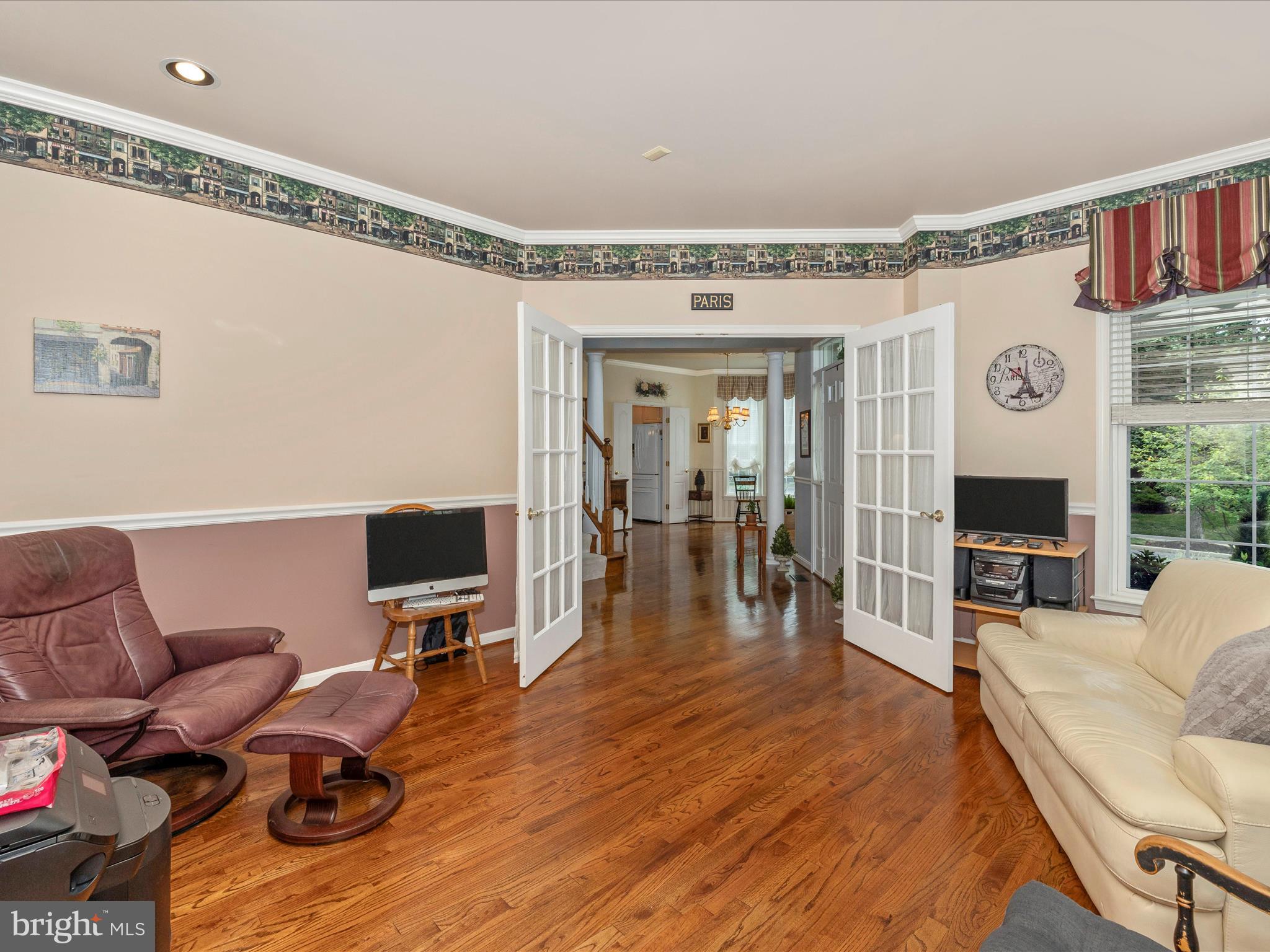 WORMANS MILL - Residential