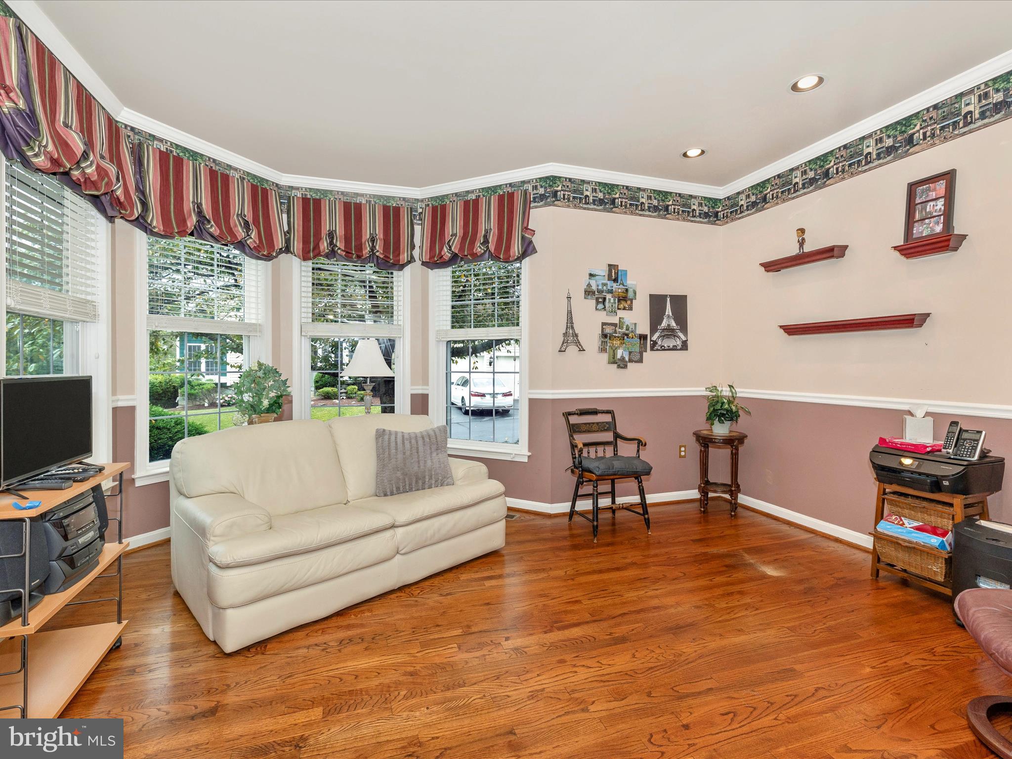 WORMANS MILL - Residential