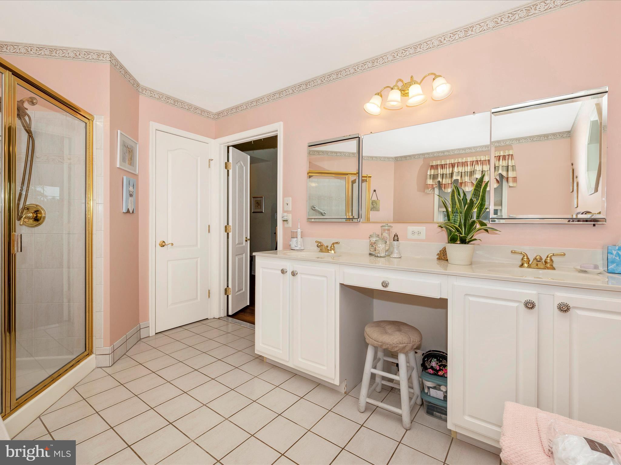 WORMANS MILL - Residential