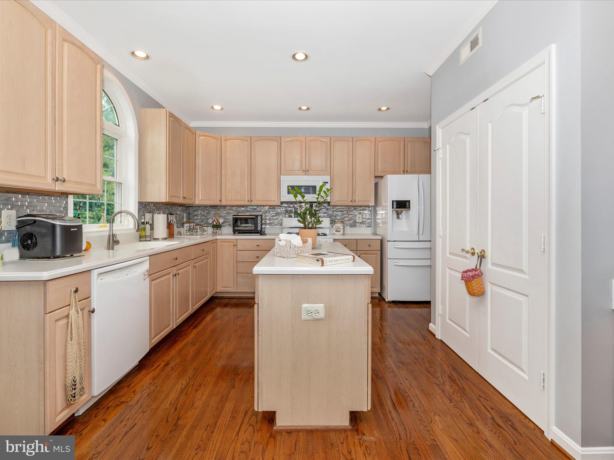 WORMANS MILL - Residential