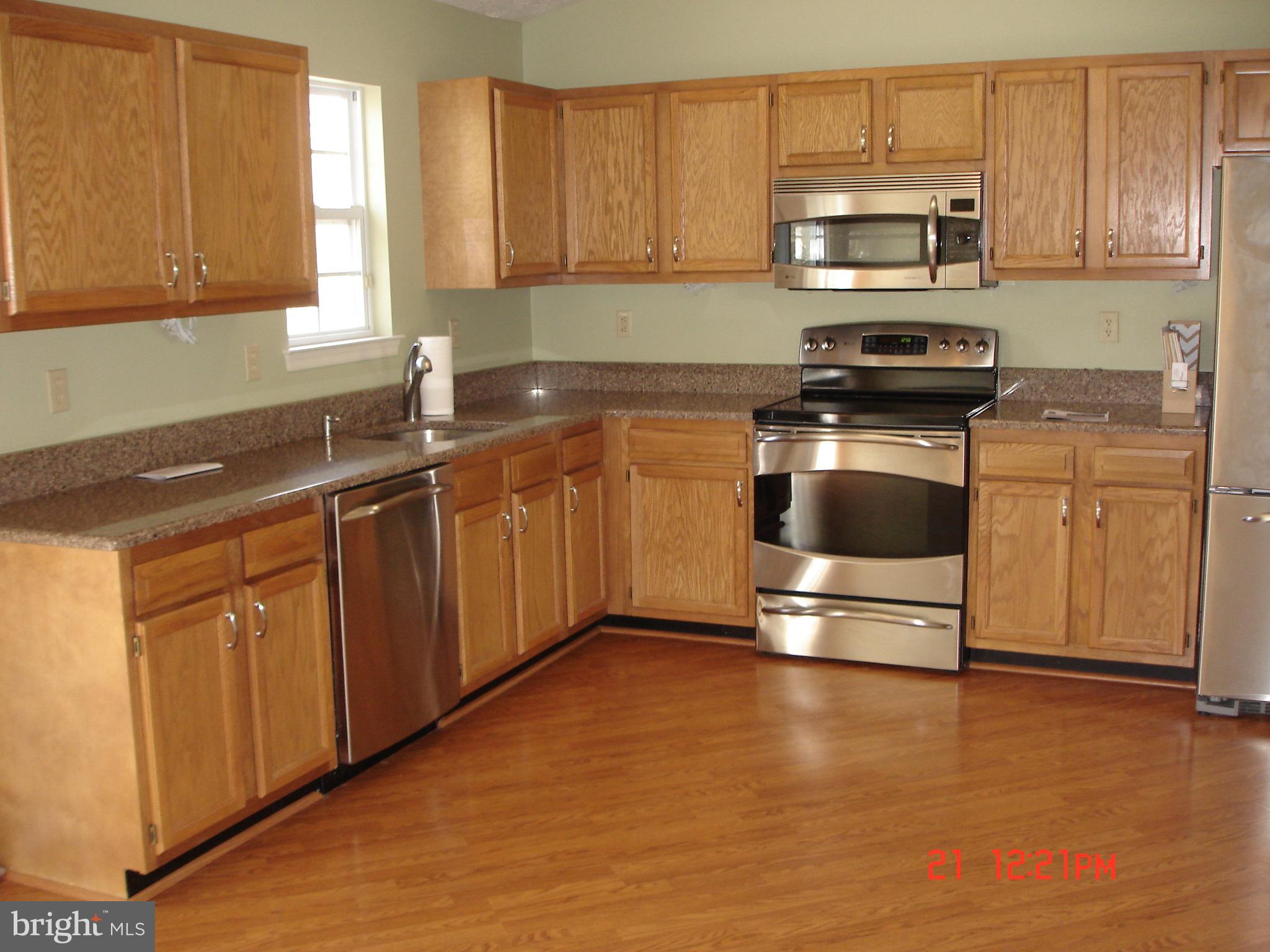 WOODLAND MANOR - Residential