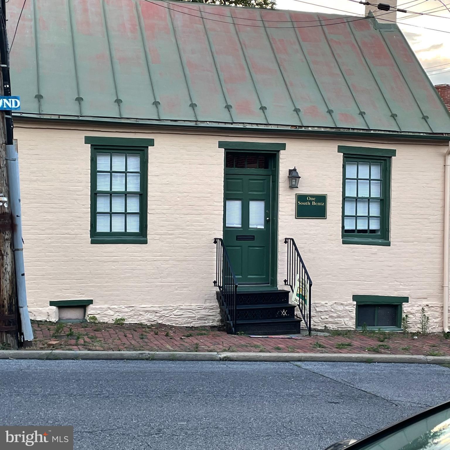 DOWNTOWN FREDERICK - Residential