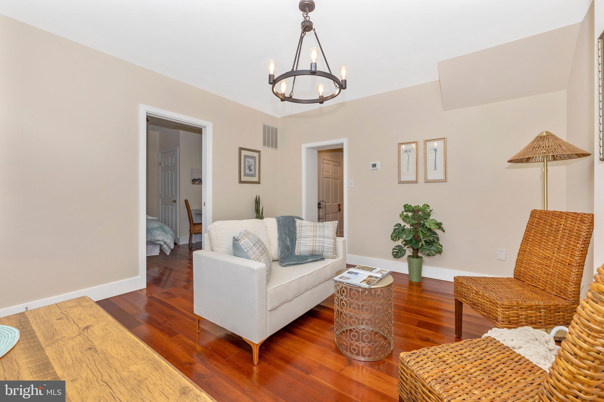 DOWNTOWN FREDERICK - Residential