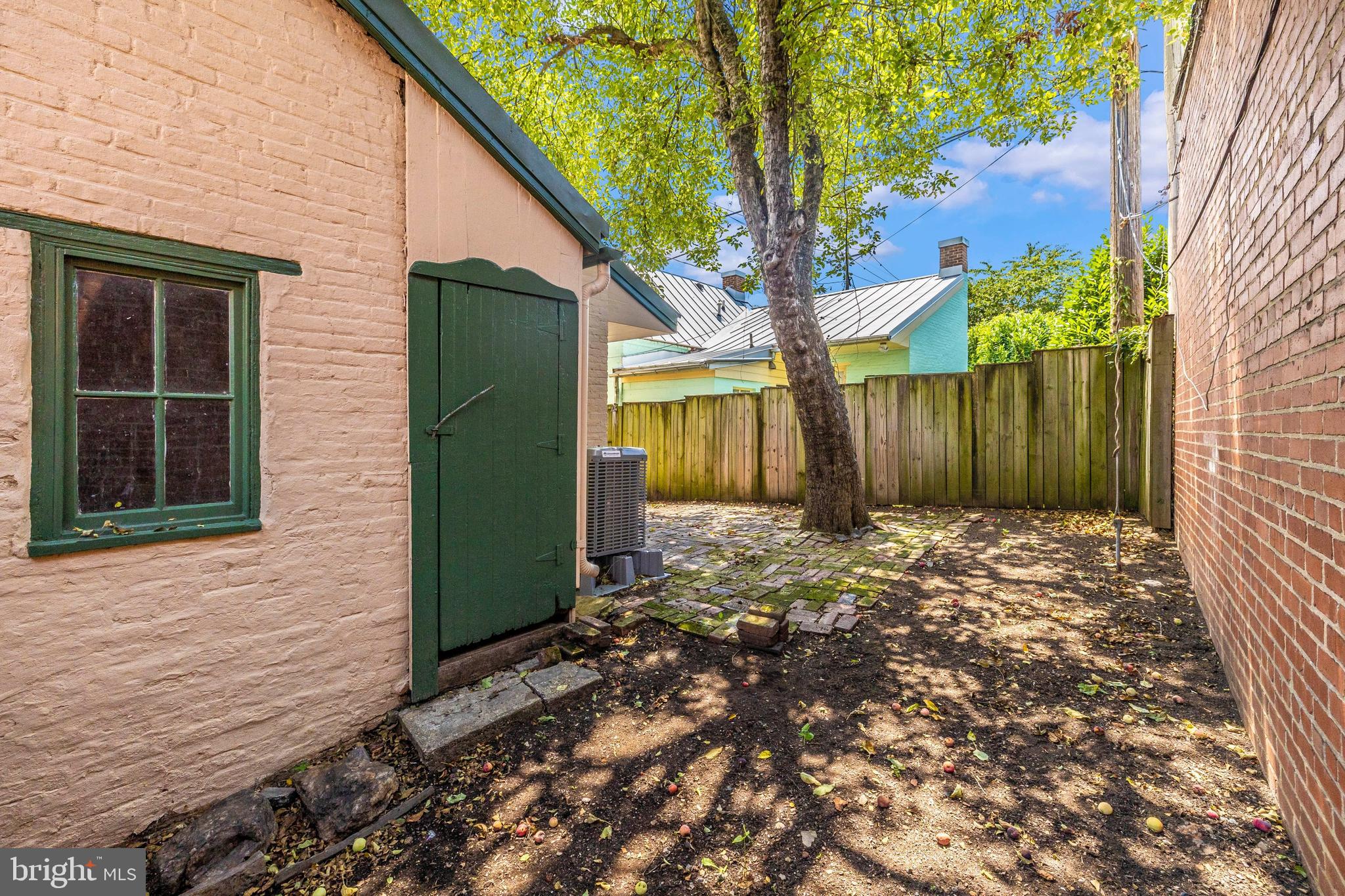 DOWNTOWN FREDERICK - Residential