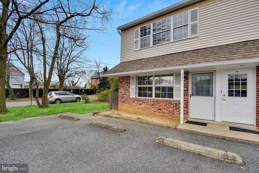 Introducing 602-A Country Lane, a first floor end unit townhome in Morton Borough and Springfield School District. Only one step up into this super clean home, which offers less then 2 year old carpeting and freshly painted walls and ceiling. Living room, dining room, kitchen with dishwasher, laundry room, full bathroom, and two bedrooms (one with its own half bath). Extra large closets throughout the home. Main bedroom offers a sliding glass door to a small rear patio and backyard. Two assigned off-street parking spaces. Central a/c. Tenant pays electric, water, cable/internet if desired and renters insurance. One (1) small pet permitted with owner approval plus monthly pet fee of $30 per month. Available for immediate move-in. $49.99 application fee per applicant over 18 years old for credit/criminal/eviction check. Good credit and verifiable income of at least $4,800/month required. Prospective tenants are welcome to apply anytime on Rentspree, contact agent for link. One time in person showing on Monday, May 12th from 6pm to 7pm.