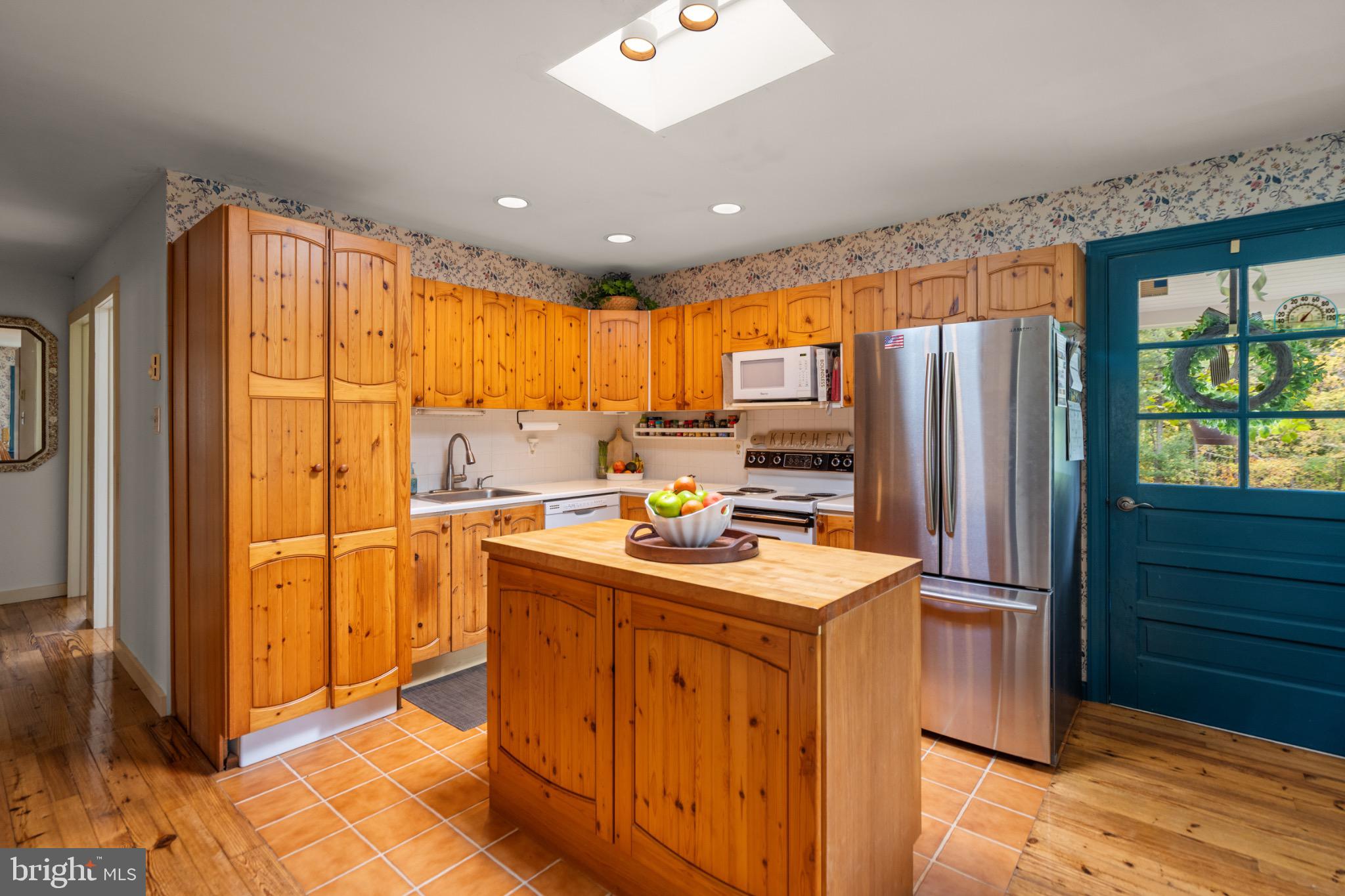 HILLSBORO - Residential