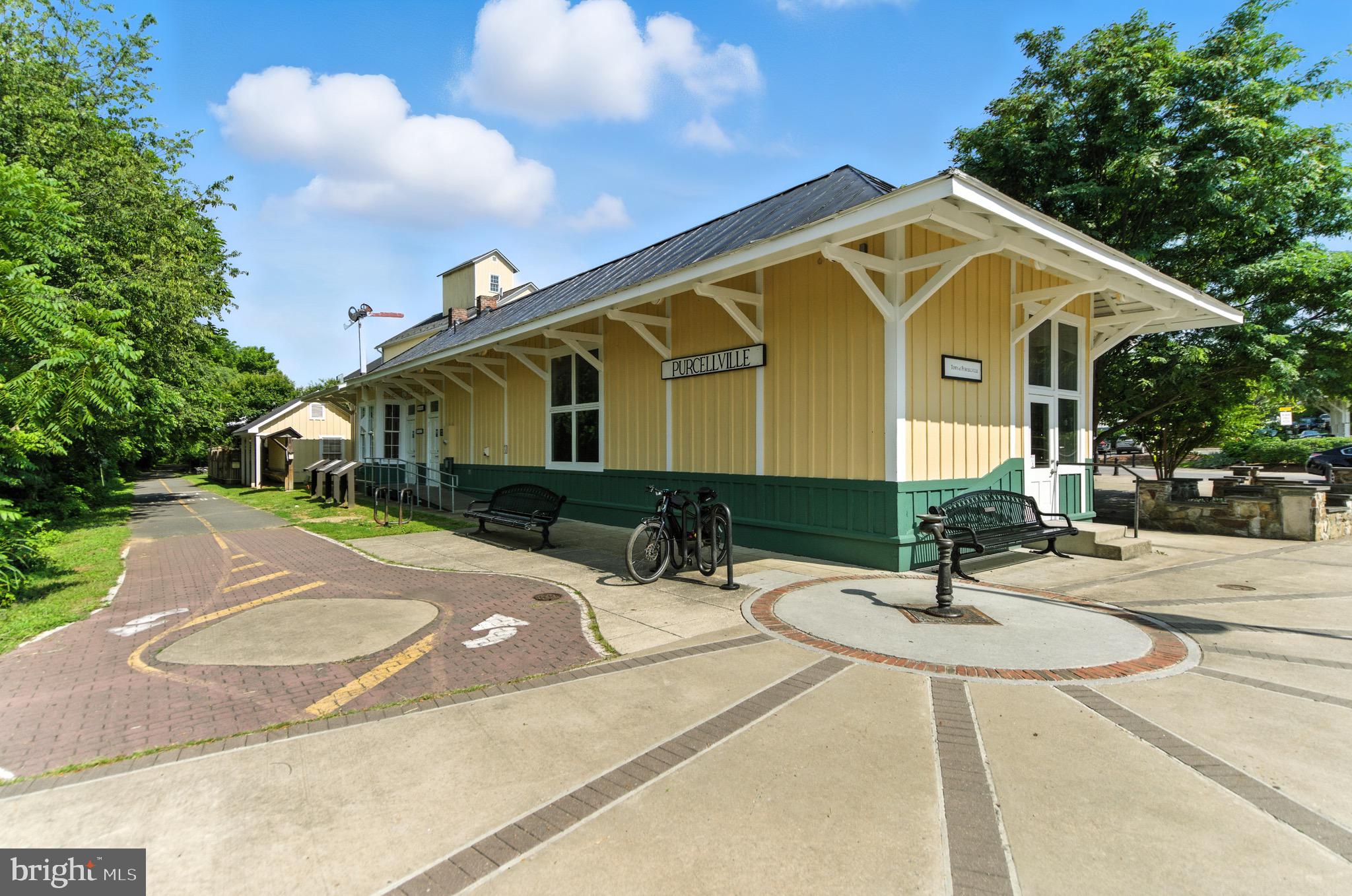 HILLSBORO - Residential