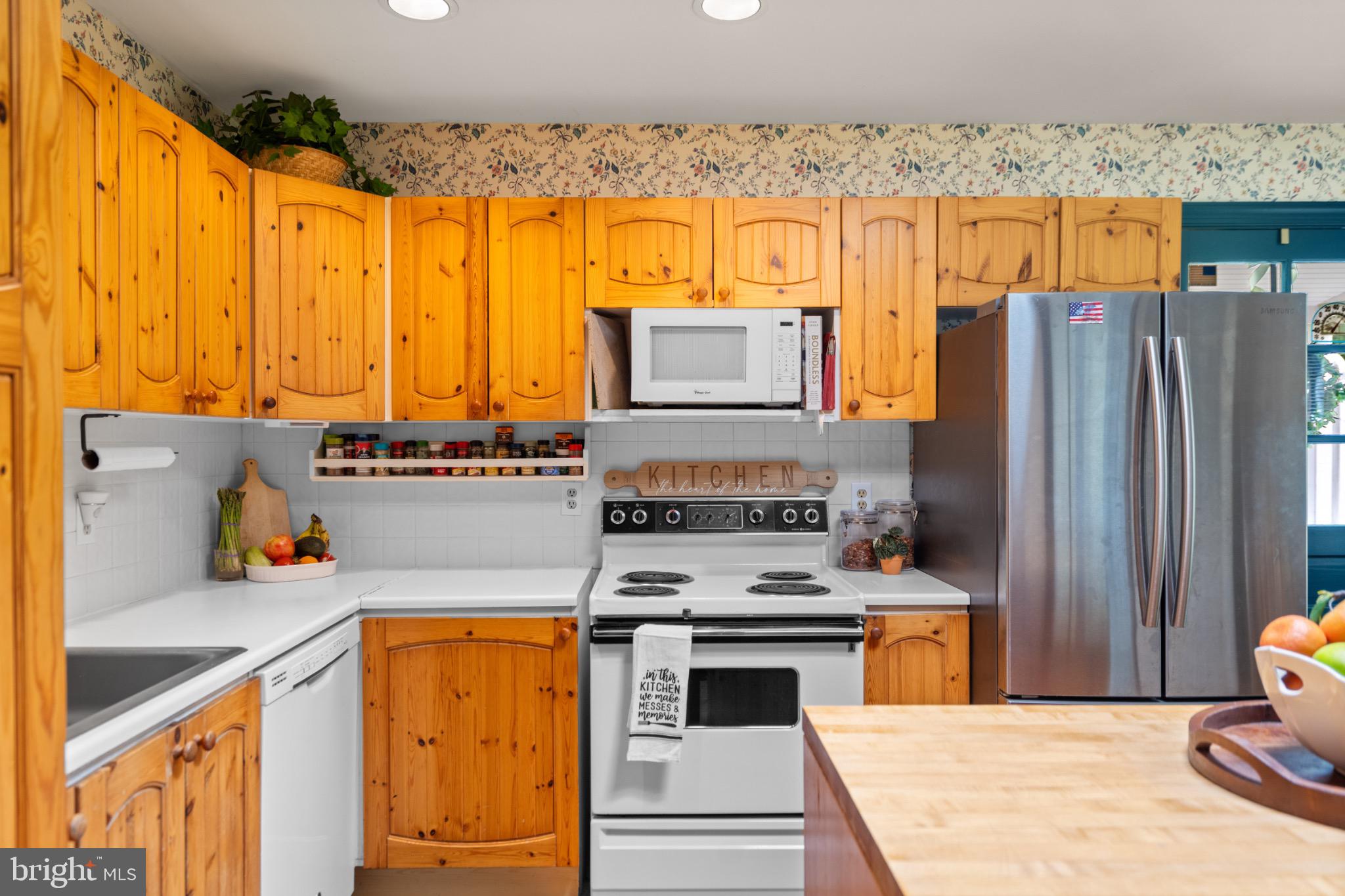 HILLSBORO - Residential