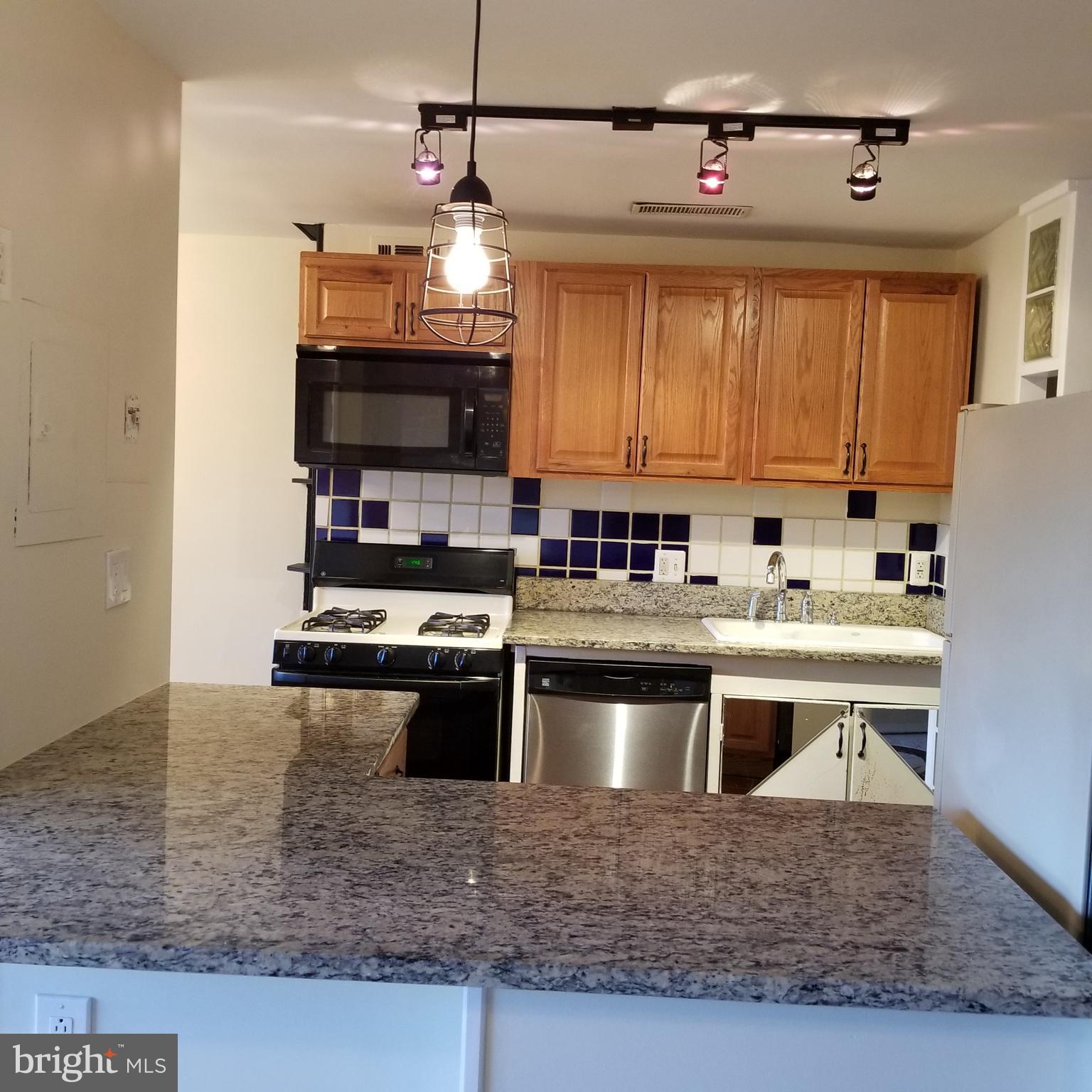 WOODLAKE TOWERS - Residential Lease