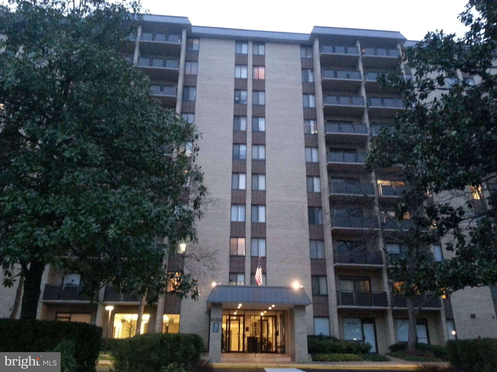 WOODLAKE TOWERS - Residential Lease
