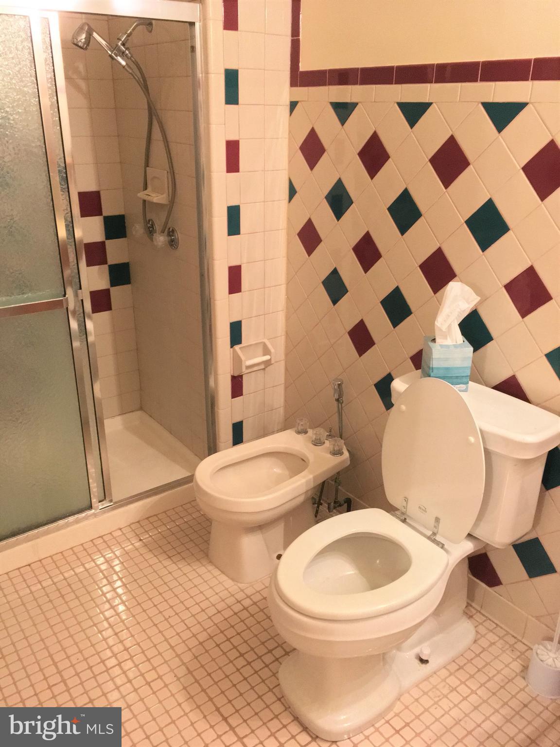 PARKWAY - Residential Lease