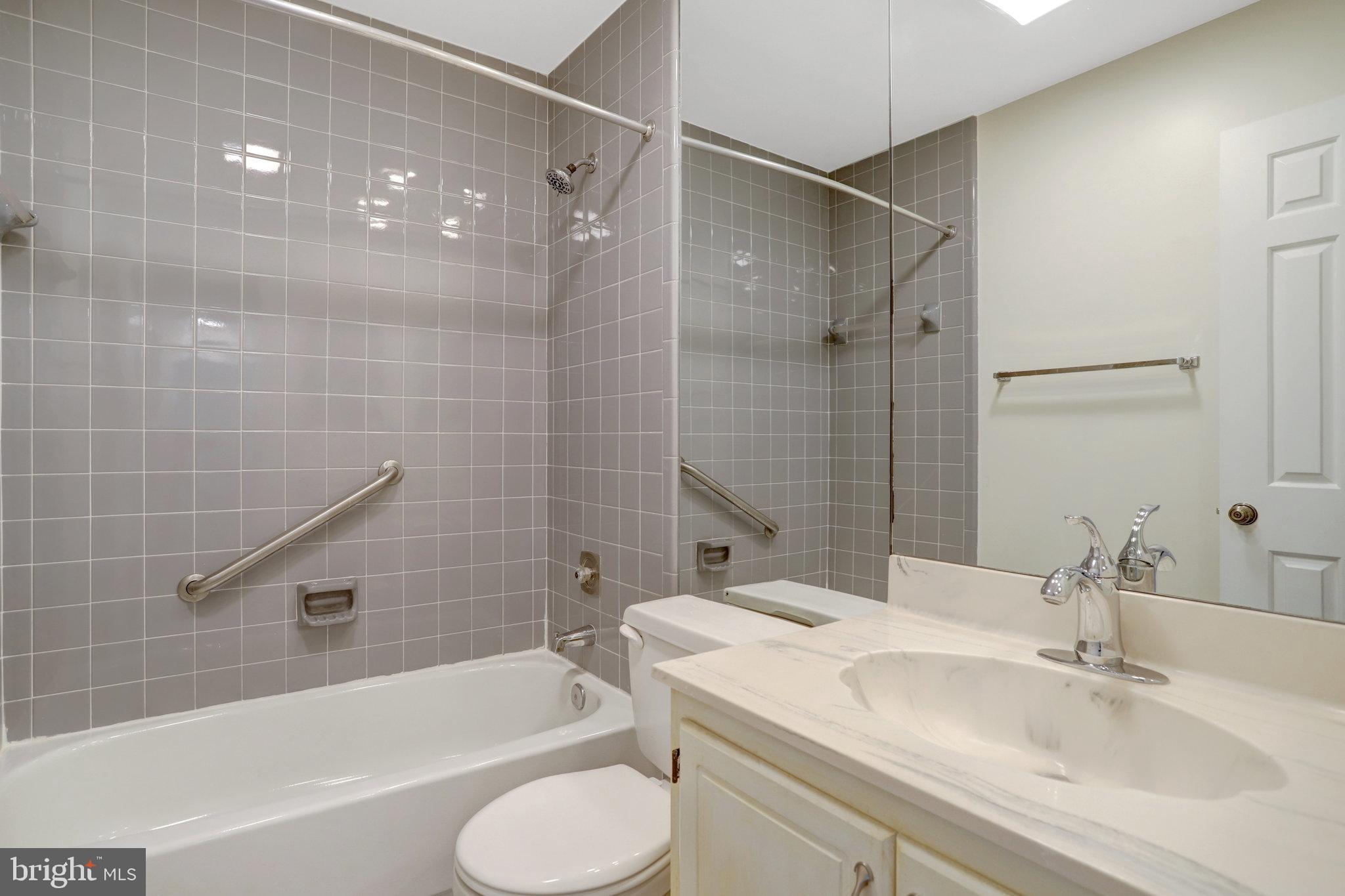 ASHTON HEIGHTS - Residential