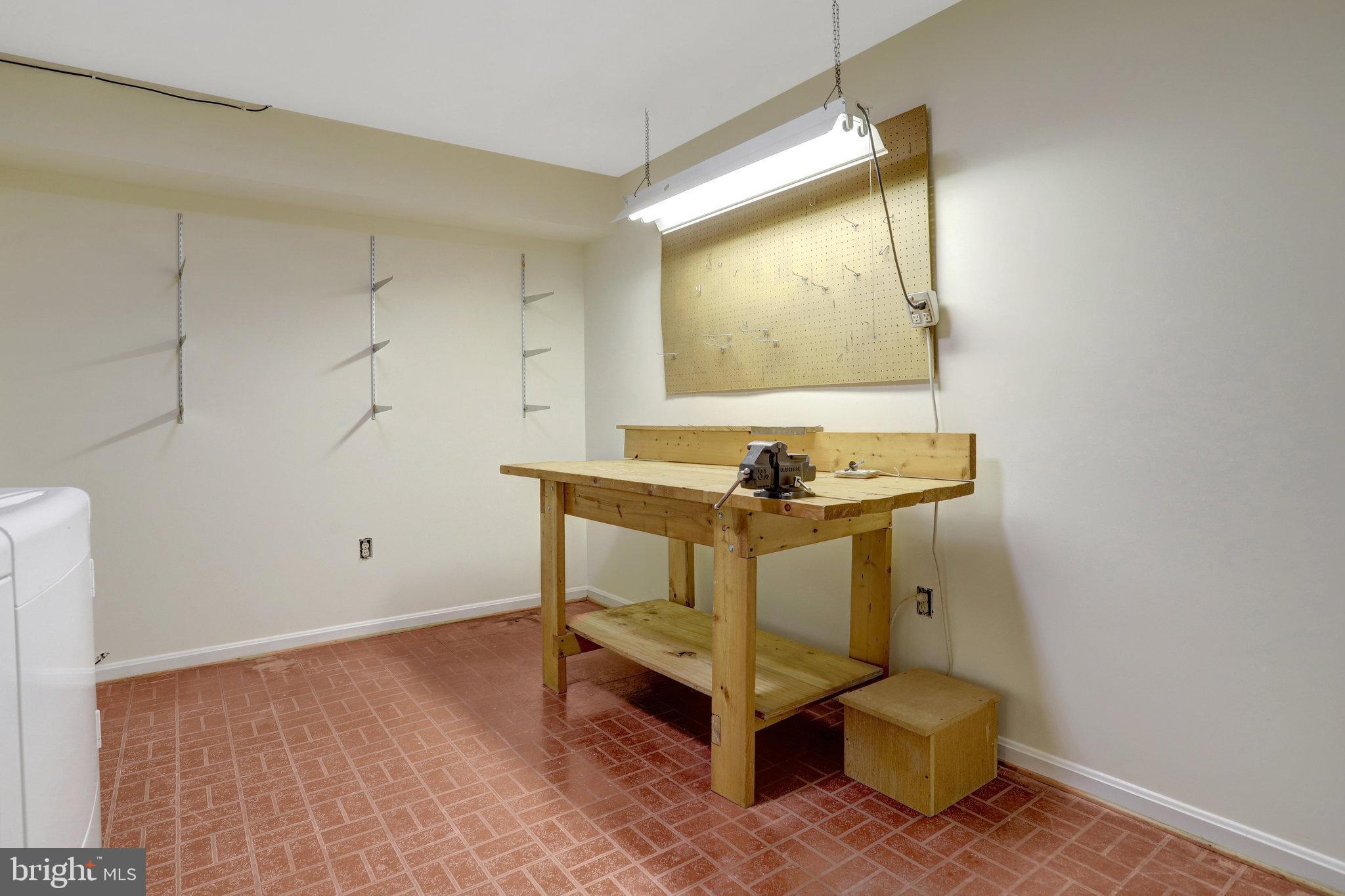 ASHTON HEIGHTS - Residential