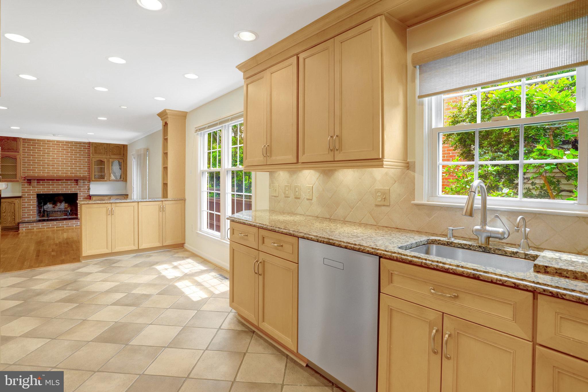 ASHTON HEIGHTS - Residential