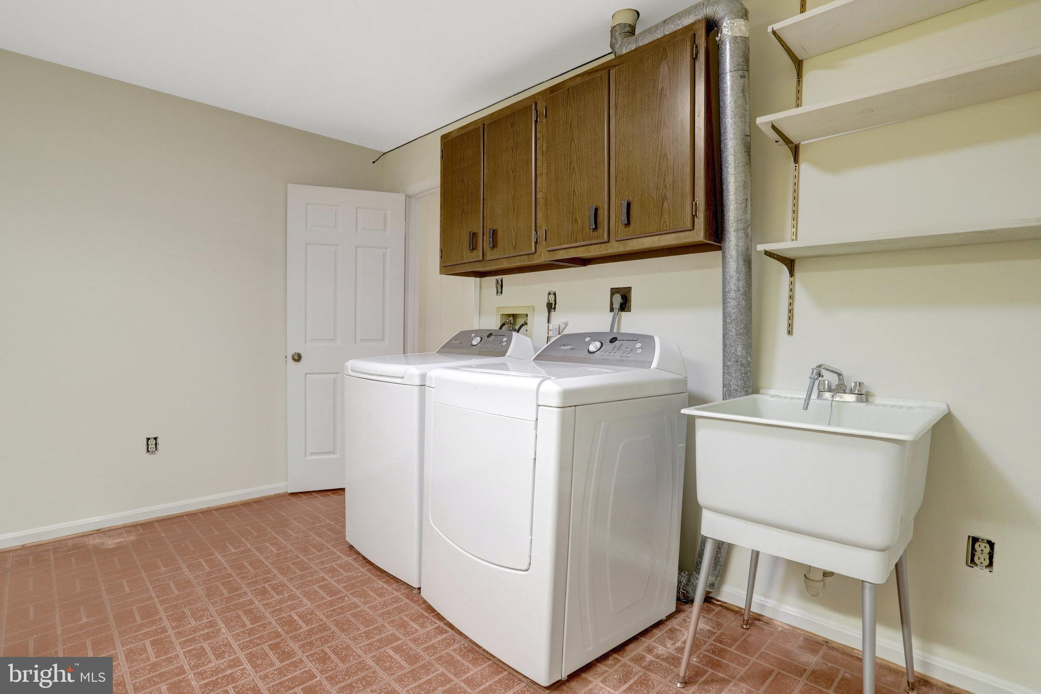 ASHTON HEIGHTS - Residential