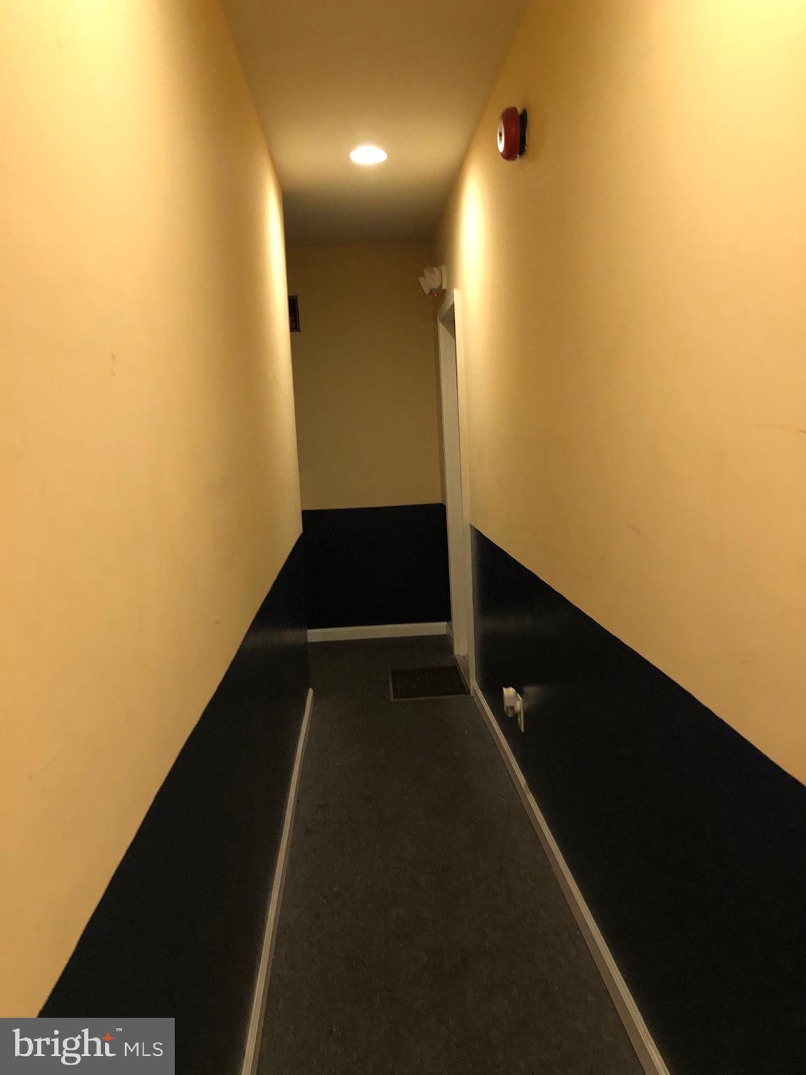 UNION SQUARE - Residential Lease